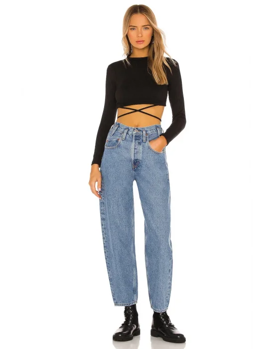 Belden Bağlamalı Crop Top