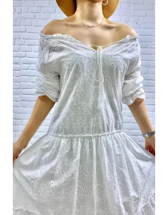 Beyaz Dantelli New Elbise