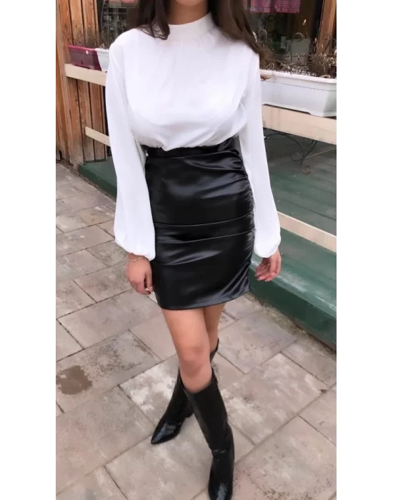 Siyah Deri Elbise