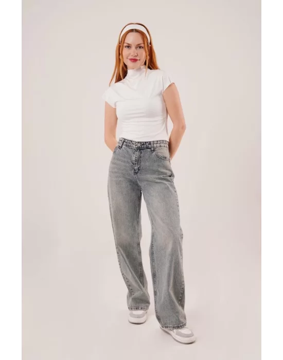 Boğazlı Parlak Kumaş Beyaz Crop