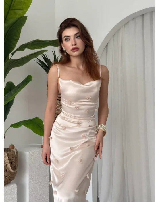 Dora Çiçek Detaylı Elbise