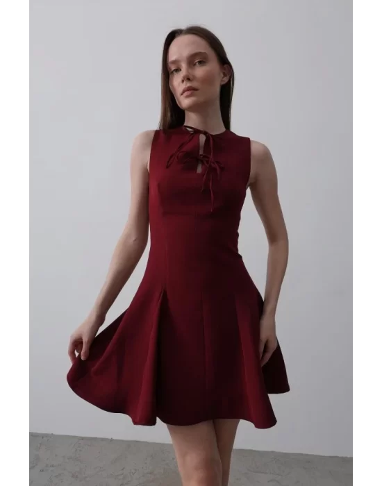 Fiyonk Detay Sıfır Kollu Mini Elbise - Bordo