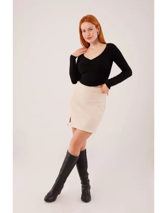 Geniş Yaka Siyah Basic Body Bluz
