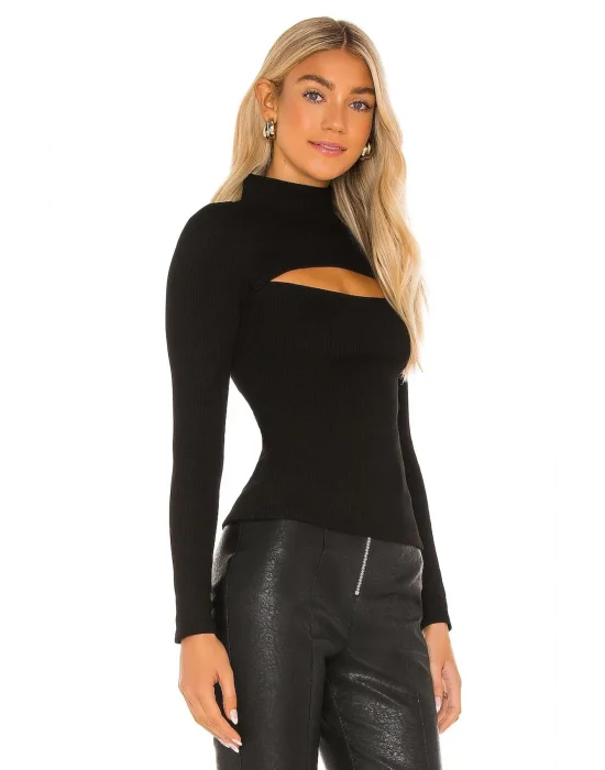 Göğüs Detaylı Bluz