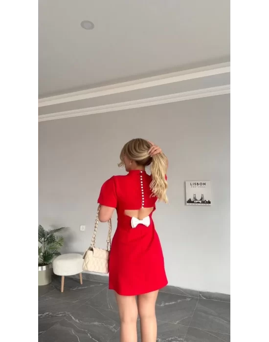Kadın Atlas Kumaş Iç Astarlı Gizli Fermuarlı Inci Düğme Detaylı Mini Elbise
