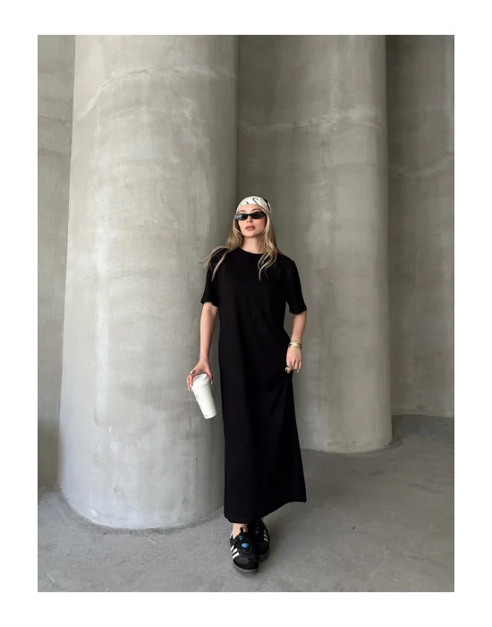 MetuCa Kadın Siyah Modal Kumaş Yanları Yırtmaçlı Salaş Uzun Tişört Elbise İç Göstermez