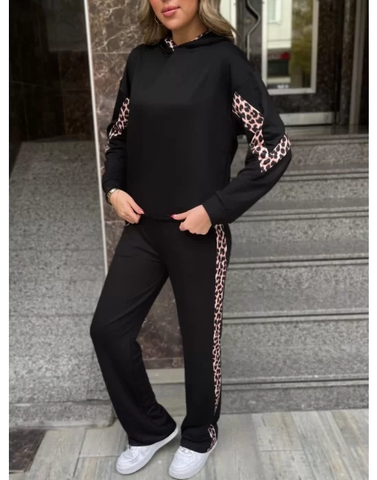Kadın Kapüşonlu Leopar Detay Sweat Ve Yüksek Bel Yanları Leopar şeritli Bol Paça Pantolon Ikili Takım