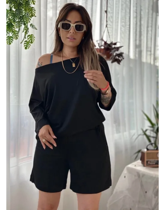 Kadın Kayık Yaka Oversize Asimetrik Bluz Ve şort Iki Iplik Takım