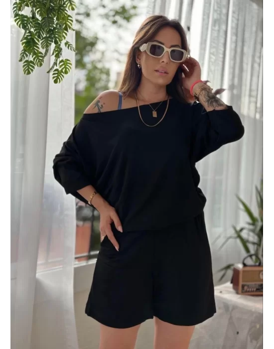 Kadın Kayık Yaka Oversize Asimetrik Bluz Ve şort Iki Iplik Takım