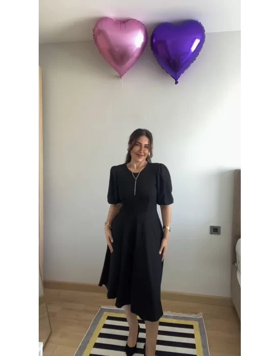 Kadın Kısa Balon Kollu Bisiklet Yaka Kiloş Janjan Krep Elbise