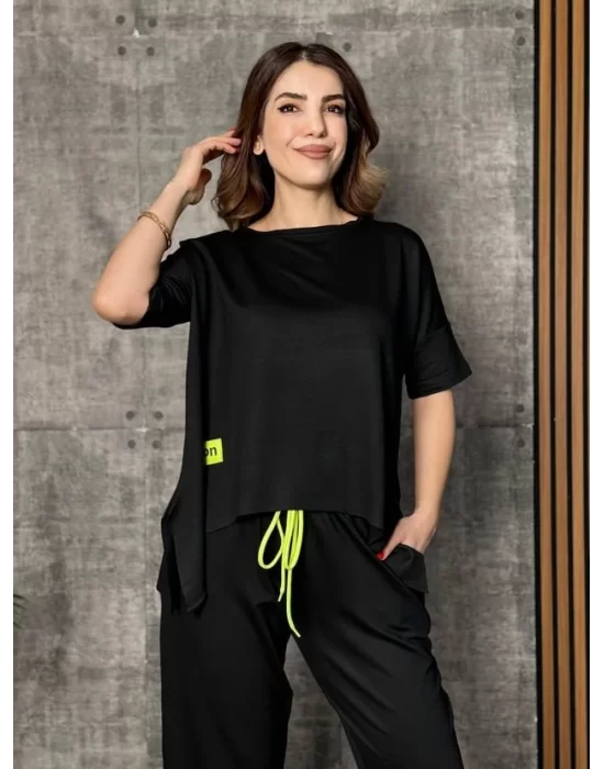 Kadın Kısa Kollu Bisiklet Yaka Viskon Iki Iplik Bluz Ve Pantolon Ikili Takım
