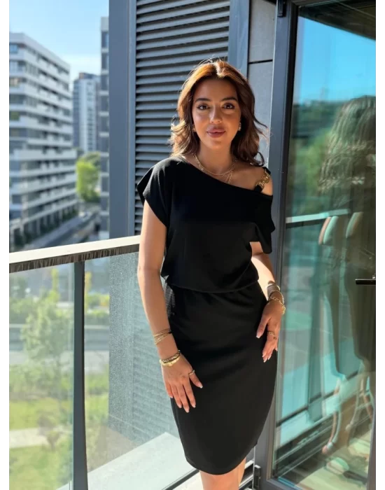 Kadın Kısa Kollu Tek Omuz Askı Ve Aksesuar Detay Beli Lastikli Krep Elbise