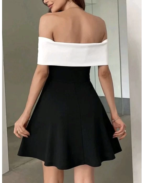 Kadın Krep Kumaş Omuzsuz Kloş Kesim Mini Elbise