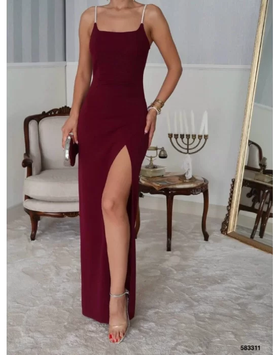 Kadın Omuz Askılı Derin Yırtmaç Detay Maxi Boy Elbise