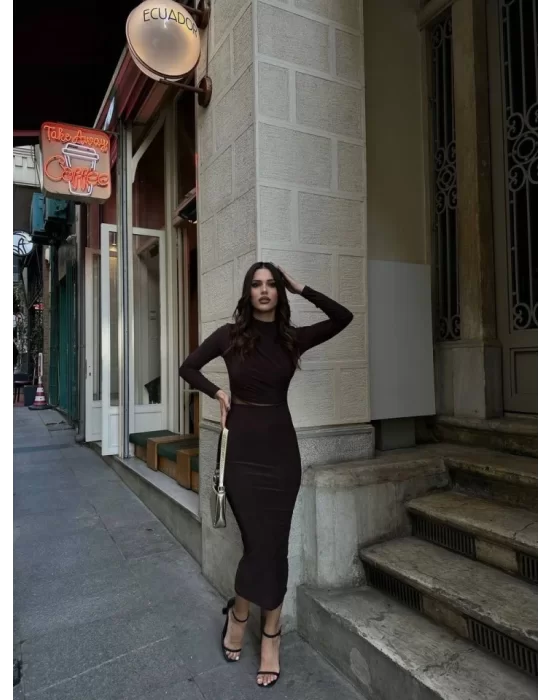 Kadın Sandy Kumaş Drabe Yaka Belinde Tül Detaylı Midi Boy Elbise