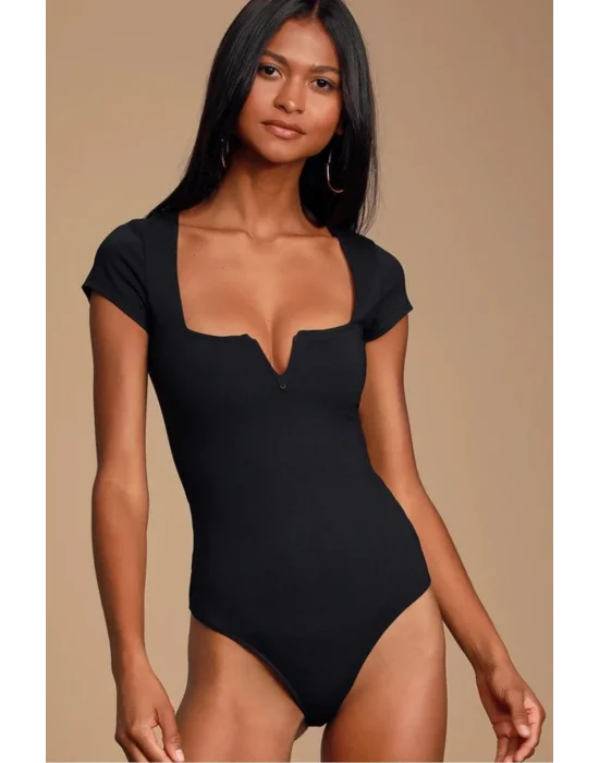 MetuCa Kadın Siyah V Detaylı Kare Yaka Kısa Kollu Jarse Kumaş Tanga Kesim Bodysuit Zıbın