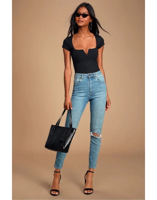 MetuCa Kadın Siyah V Detaylı Kare Yaka Kısa Kollu Jarse Kumaş Tanga Kesim Bodysuit Zıbın