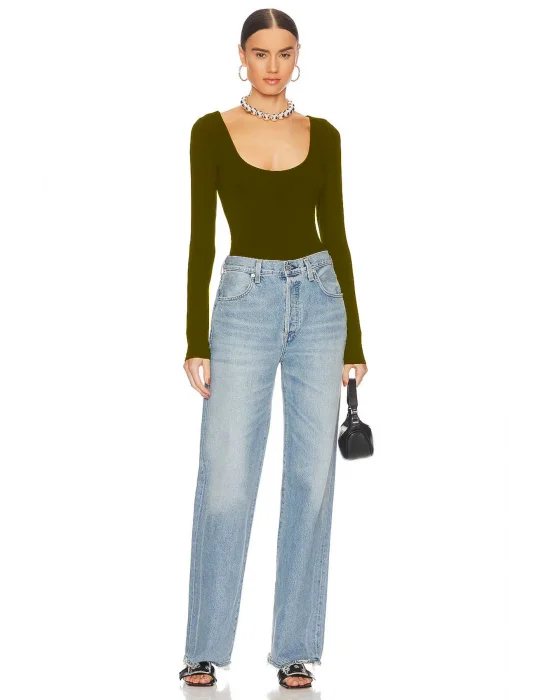 MetuCa Kadın Kahverengi Geniş U Yaka Uzun Kollu Sandy Kumaş Tanga Kesim Bodysuit Zıbın