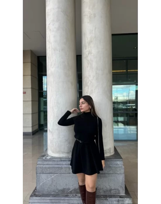 Kadın Uzun Kollu Balıkçı Yaka Salaş Kusa Akrilik Elbise