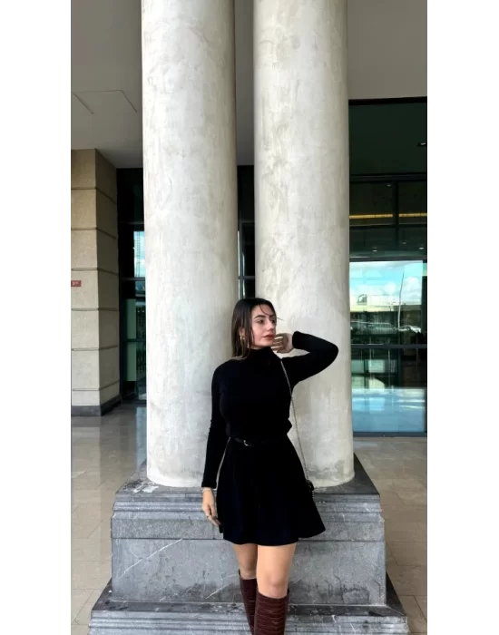 Kadın Uzun Kollu Balıkçı Yaka Salaş Kusa Akrilik Elbise