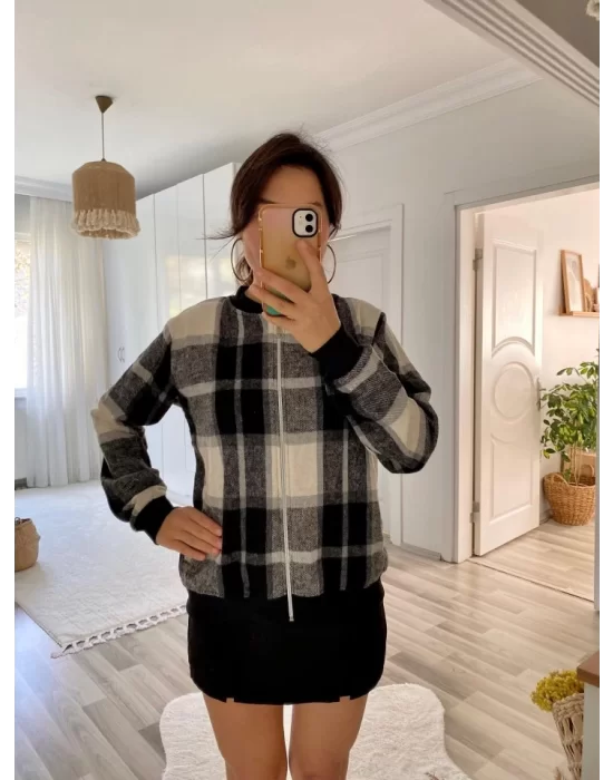 Kadın Uzun Kollu önden Fermuarlı Ekose Desenli Ceket