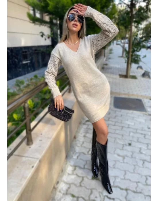 Kadın Uzun Kollu V Yakalı Mini Triko Elbise