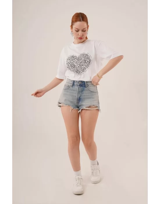 Kalp Baskılı Crop Beyaz Tişört