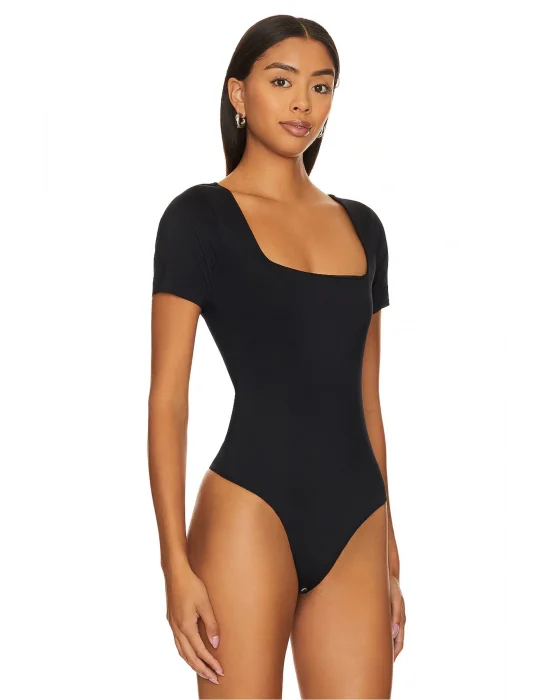 MetuCa Kadın Siyah Kare Yaka Kısa Kollu İpek Jarse Kumaş Tanga Kesim Bodysuit Zıbın