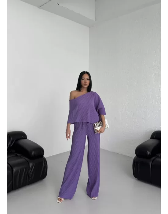 KAYIK YAKA PAMELA TAKIM