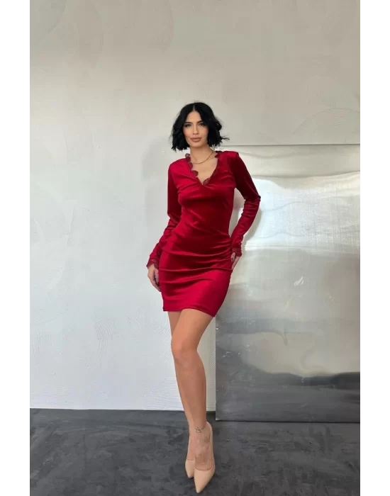Siyah Yaka Ve Kol Dantelli Mini Elbise
