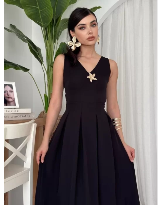 Late Yıldız Detaylı Elbise