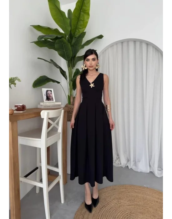 Late Yıldız Detaylı Elbise