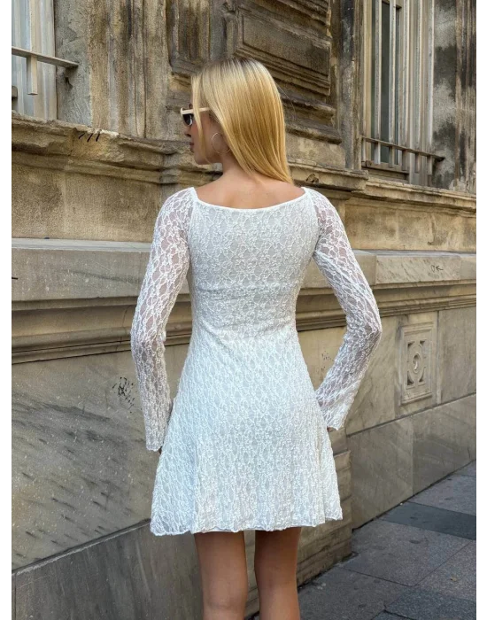 MetuCa Kadın Beyaz Uzun Kollu Kalp Yaka Göğsü Büzgülü Astarlı A Kesim Fisto Dantel Mini Elbise