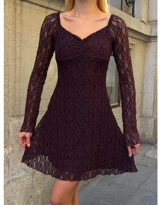 MetuCa Kadın Kahverengi Uzun Kollu Kalp Yaka Göğsü Büzgülü Astarlı A Kesim Fisto Dantel Mini Elbise