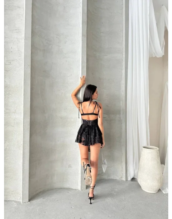 MetuCa Kadın Siyah Askılı Sırtı Bağcıklı İçi Şortlu Dantel Mini Prenses Parti Elbisesi