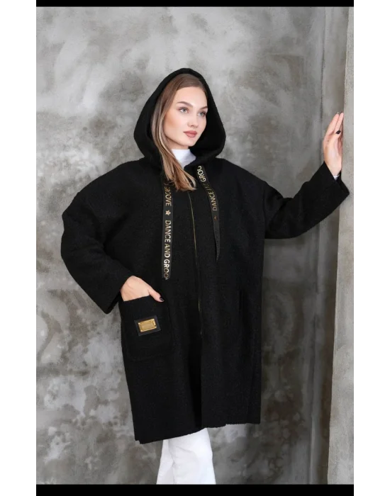 MetuCa Kadın Siyah Kapüşonlu Fermuarlı Cepli Oversize Buklet Kaban Mont Hırka
