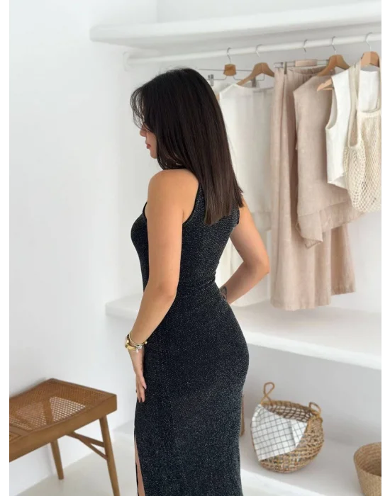 MetuCa Kadın Siyah Simli Halter Yaka Yırtmaçlı Vücudu Saran Uzun Abiye Gece Elbisesi