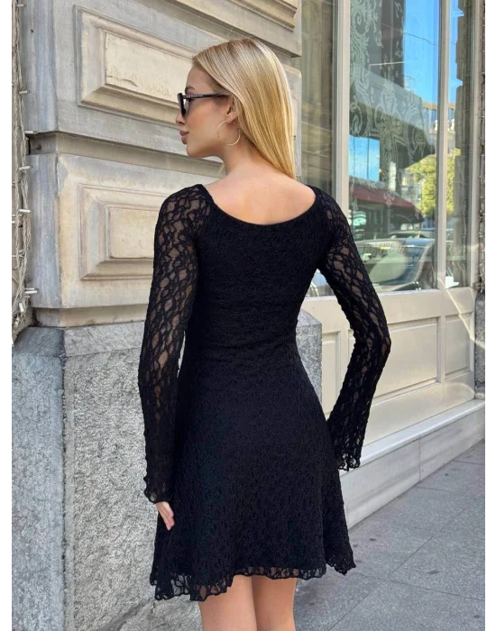 MetuCa Kadın Siyah Uzun Kollu Kalp Yaka Göğsü Büzgülü Astarlı A Kesim Fisto Dantel Mini Elbise