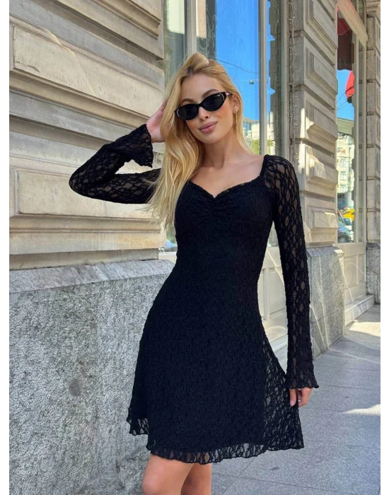 MetuCa Kadın Siyah Uzun Kollu Kalp Yaka Göğsü Büzgülü Astarlı A Kesim Fisto Dantel Mini Elbise