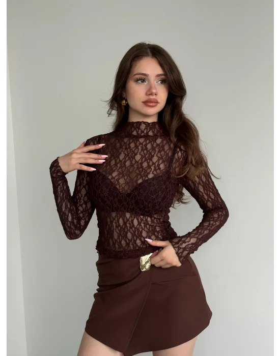 MetuCa Kadın Yarım Balıkçı Yaka Uzun Kollu File Desenli Dantel Transparan Bluz - Kahverengi