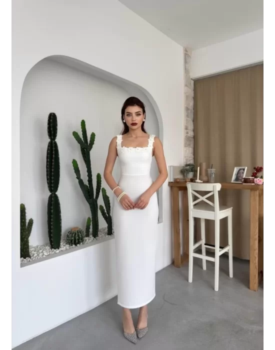 Mıng Çiçek Detaylı Elbise