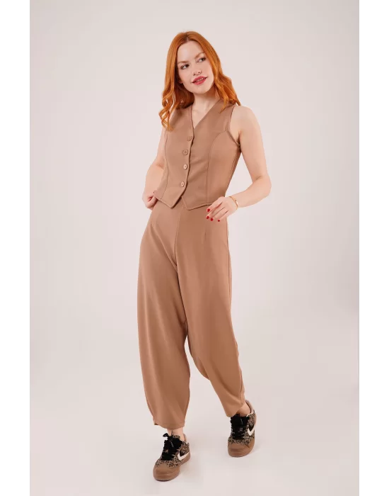 Önü Düğmeli Camel Yelek
