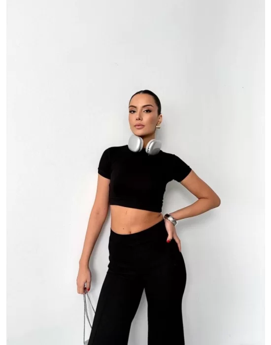 Osy Modal Yumuşak Dokulu Kumaş Kısa Kollu Crop Alt Ispanyol Paça Pantalon Ikili Takım - Siyah