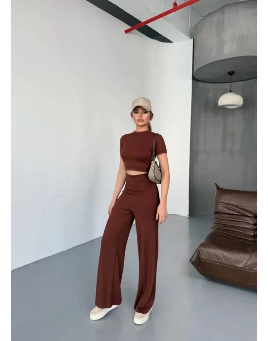 Osy Modal Yumuşak Dokulu Kumaş Kısa Kollu Crop Rahat Pantalon Ikili Takım - Kahverengi