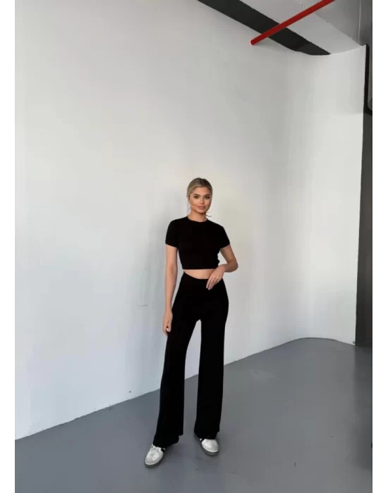 Osy Modal Yumuşak Dokulu Kumaş Kısa Kollu Crop Rahat Pantalon Ikili Takım - Siyah
