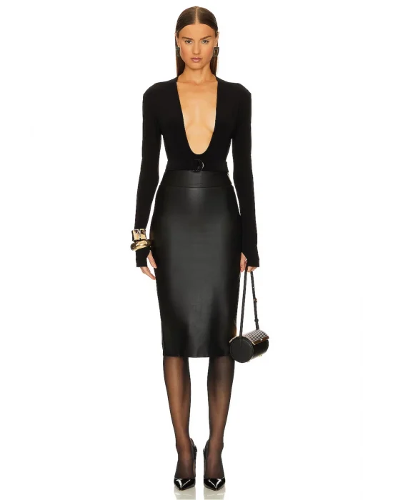 Parmak Geçmeli V Yaka Bodysuit