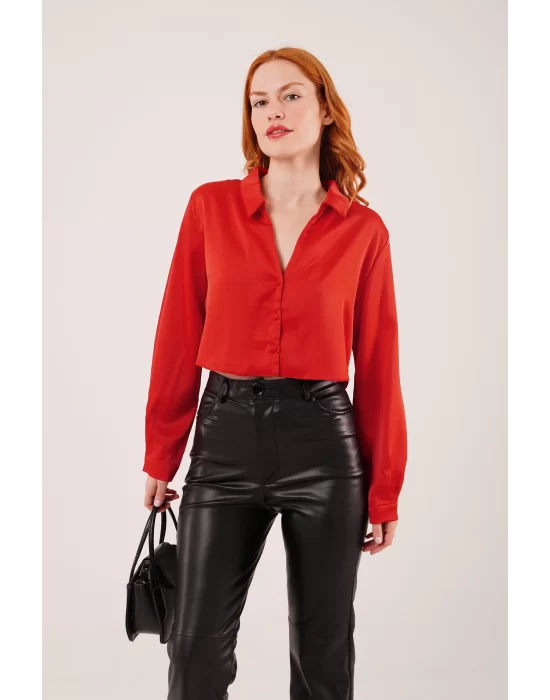 Saten Crop Model Kırmızı Gömlek