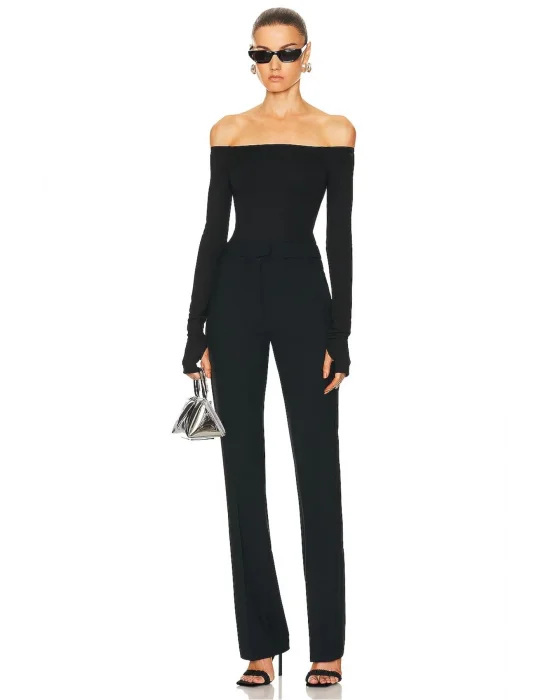 Siyah Straplez Yaka Parmak Geçmeli Bodysuit