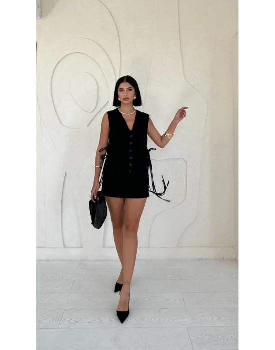 Siyah Yanları Bağcıklı Yelek