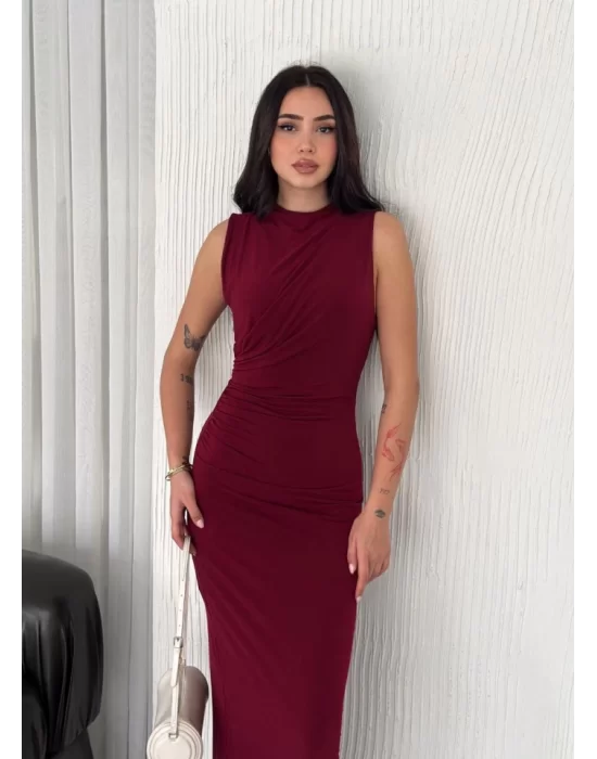 Yandan Buzgulu Kolsuz Yırtmaçlı Uzun Elbise - Bordo